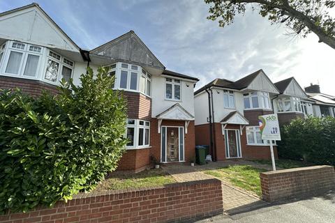 3 bedroom house for sale, Kidbrooke Park Road, Kidbrooke, SE3