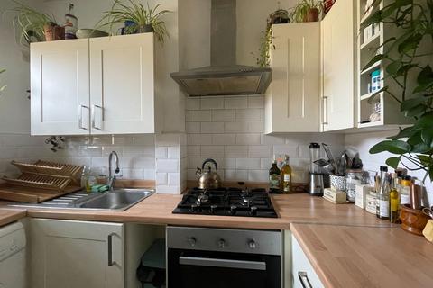 1 bedroom flat to rent, Tanners Hill, London SE8