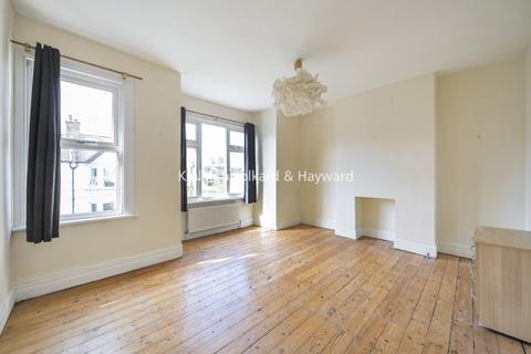 3 bedroom house to rent, Eswyn Road Tooting SW17