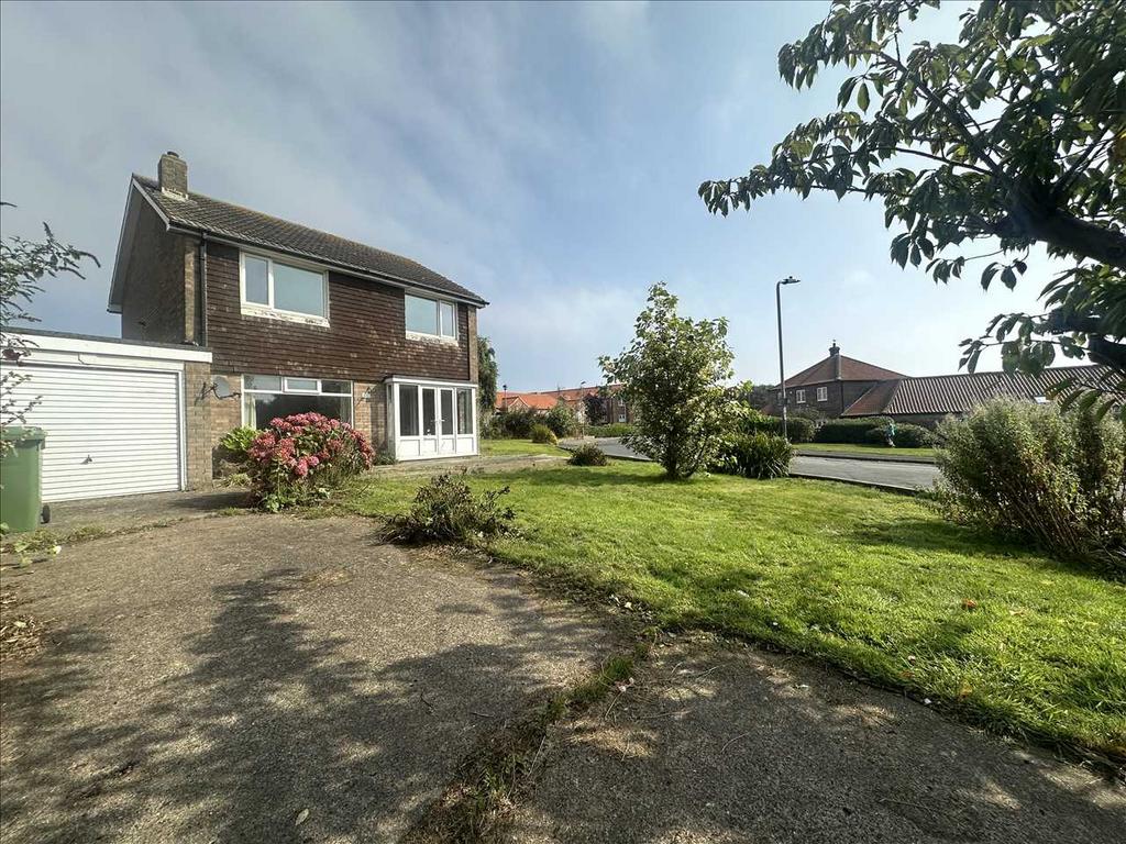 Arndale Way, Filey 4 bed house for sale £295,000