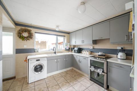 2 bedroom end of terrace house for sale, Burrell Close, Wetherby