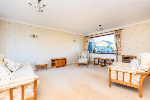 4 bedroom detached house for sale, Fairlight Cross, Longfield, Kent