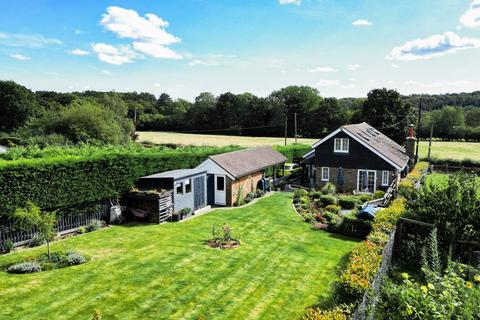 3 bedroom detached house for sale, On A 1/4 Of An Acre Plot In Cranbrook