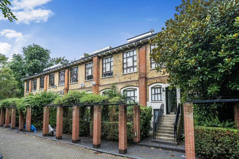 2 bedroom flat for sale, Vicarage Crescent, Battersea