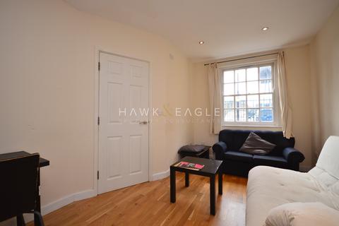 3 bedroom end of terrace house to rent, Steels Lane, London, Greater London. E1