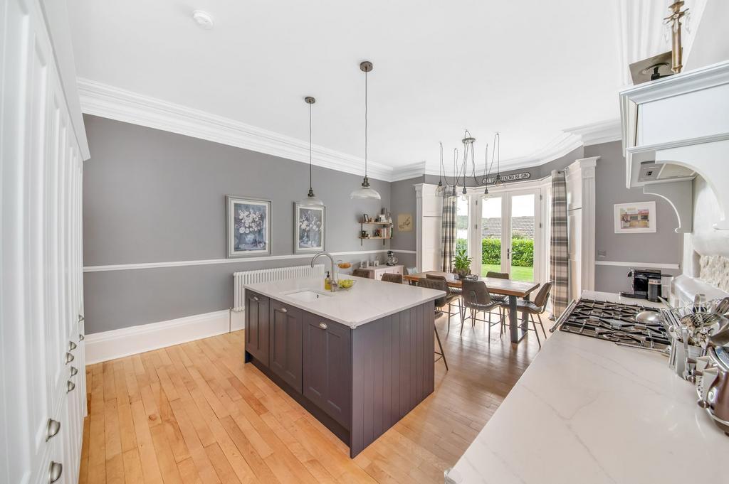 Open plan dining kitchen