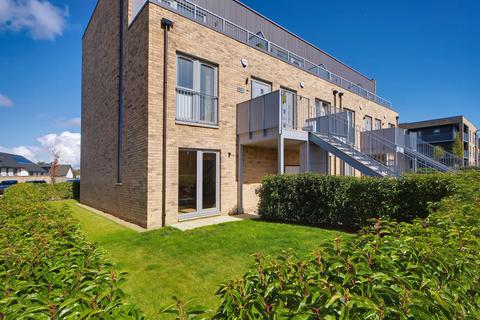 3 bedroom flat for sale, 5 Umbrella Pine Terrace, Cammo, Edinburgh, EH4 8FR