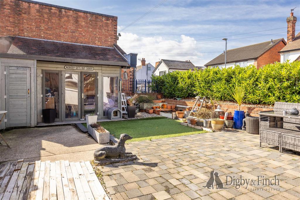 78, Gordon Road West Bridgford, NG2 5 LW-7watermark