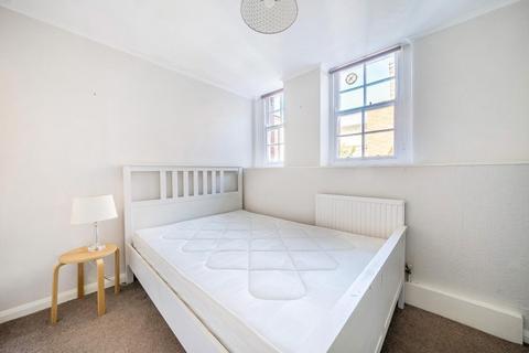 2 bedroom flat for sale, Grove End Road, St John's Wood