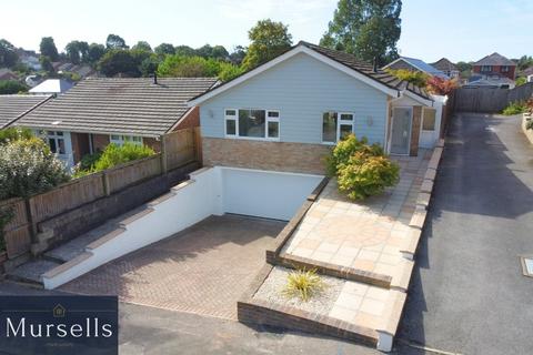 3 bedroom bungalow for sale, Winston Gardens, Poole BH12