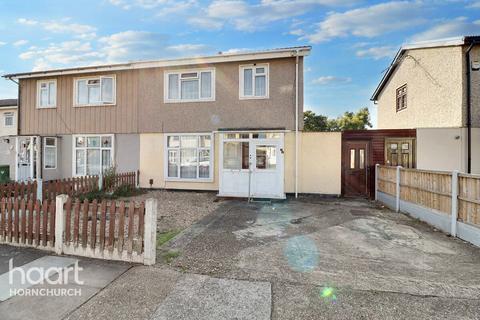 3 bedroom semi-detached house for sale, Albany Road, Hornchurch