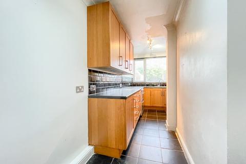 30 Mead Road, Gravesend, DA11 7PP