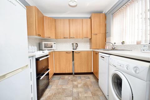 2 bedroom terraced house for sale, Perries Mead, Folkestone CT19