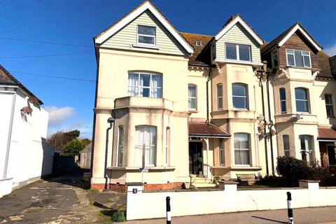 3 bedroom flat for sale, Station Road, Bexhill-on-Sea, TN40