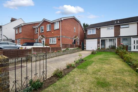 3 bedroom semi-detached house for sale, William Street, Rainham, Gillingham, ME8