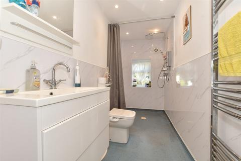28 Chapel Road, St Lawrence, Ramsgate, CT11 0BS