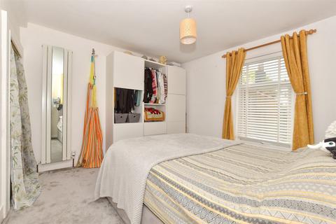 28 Chapel Road, St Lawrence, Ramsgate, CT11 0BS