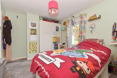 28 Chapel Road, St Lawrence, Ramsgate, CT11 0BS