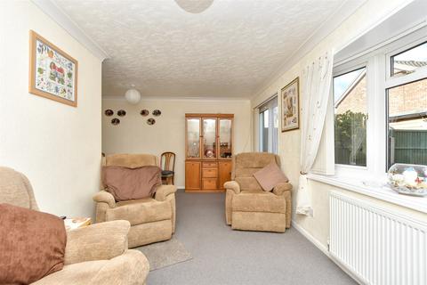 3 bedroom terraced house for sale, Church Road, Murston, Sittingbourne, Kent