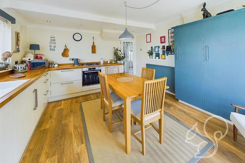 2 bedroom detached house for sale, Fairhaven Avenue, West Mersea CO5