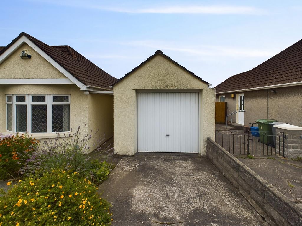 Garage &amp; Driveway