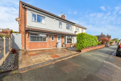 4 bedroom semi-detached house for sale, Manx Road, Warrington, WA4