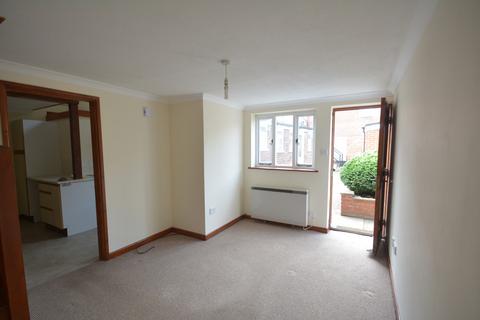 1 bedroom semi-detached house to rent, Eagle Court, Harleston