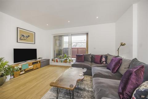 65, Bevan Court Tallack Road, London, E10 7FR