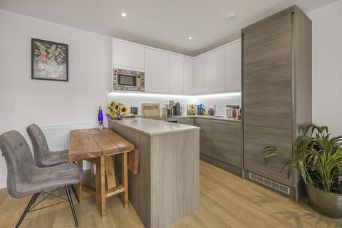 65, Bevan Court Tallack Road, London, E10 7FR