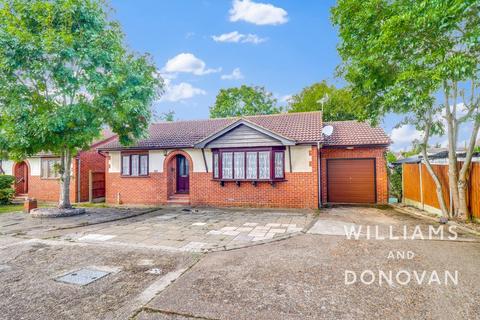 3 bedroom detached bungalow for sale, High Road, South Benfleet