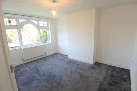 2 bedroom flat to rent, Windermere Court, Wembley HA9