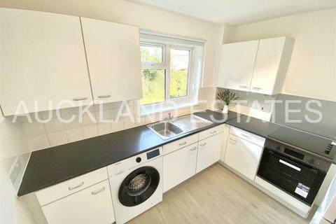 1 bedroom apartment to rent, Cranborne Close, Potters Bar EN6