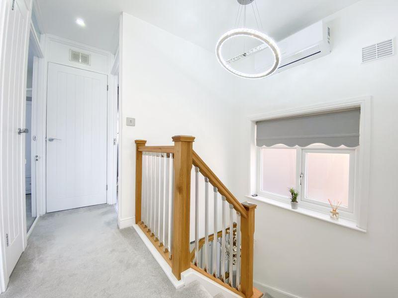 Ground floor w.c.