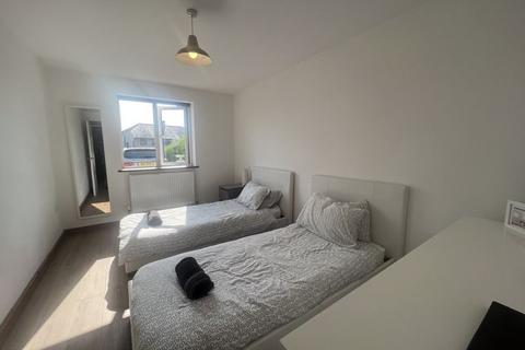 2 bedroom apartment to rent, Bangor, Gwynedd