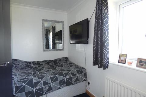 27 Burnside, Esh Winning, Durham, DH7 9NA