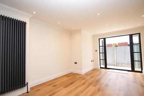 1 bedroom apartment for sale, Shorter Avenue, Brentwood CM15