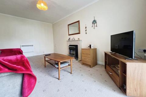 54 Alexandria Drive, Westhoughton, Bolton, BL5 3HF