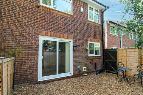 2 bedroom cluster house to rent, Oakhurst Drive, Bromsgrove B60