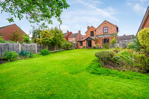 4 bedroom detached house for sale, Osborne Cottage, 5 High Street, Cleobury Mortimer, Kidderminster, Shropshire