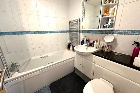 2 bedroom flat for sale, Luton LU1