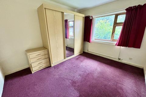 7 Delffordd, Rhos, Swansea, SA8 3ED