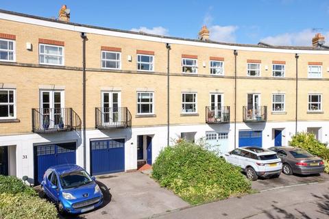 4 bedroom terraced house for sale, Tonbridge TN12