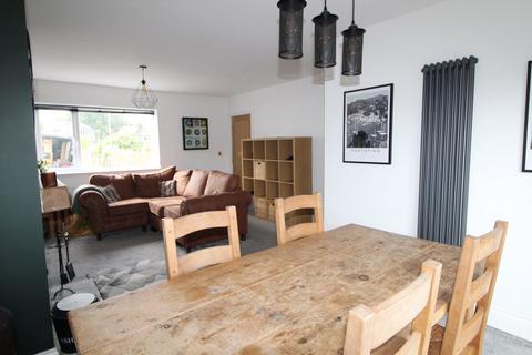 9 Denby Mount, Oxenhope, Keighley, BD22 9LR