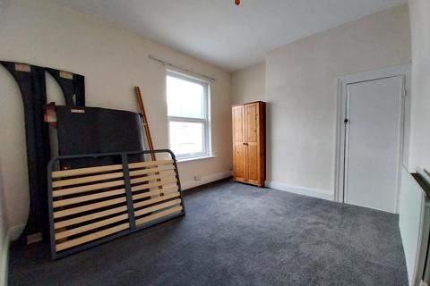 3 bedroom terraced house to rent, Carlow Street, Middlesbrough