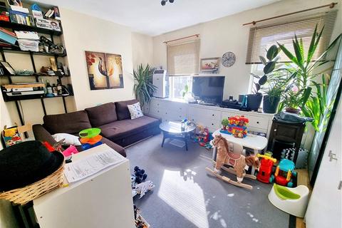 1 bedroom flat to rent, Braemar Road, Plaistow