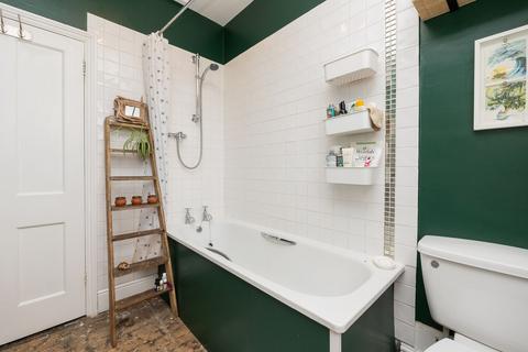 13 Grantham Road, Bristol, BS15 1JR