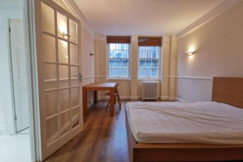 Studio to rent, Gloucester Place, London NW1