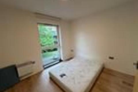 3 bedroom flat to rent, Hackney, London E5