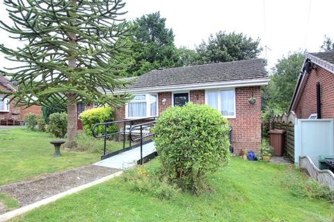 2 bedroom semi-detached bungalow for sale, Chalk Ridge, Clanfield