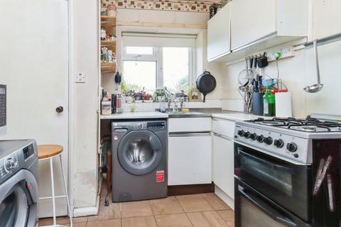 2 bedroom end of terrace house for sale, Maple Avenue, Shropshire SY11